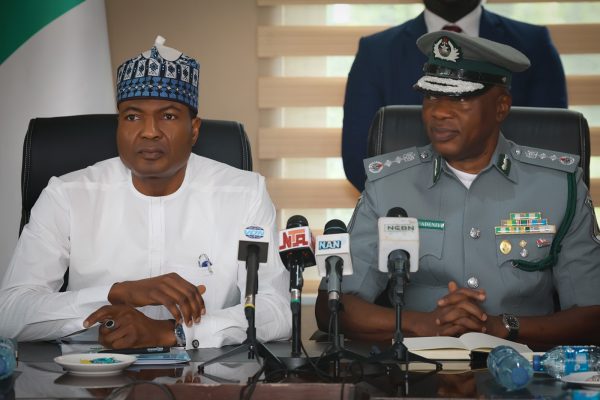 Customs boss calls on Nigerians to work with FG for economic stability, others